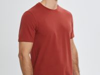 Базовая футболка