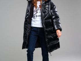 Шапка трикотажная для девочек