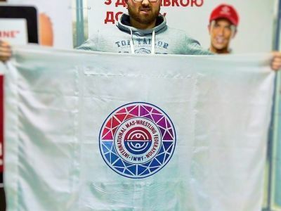 Флаг Международной федерации мас-рестлинга взовьется над Эльбрусом