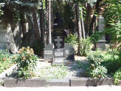 Надгробие Н.В.Майорова