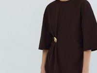 Футболка с брошью, Коричневый