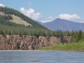 Река Индигирка. Через Ущелье Восторга и Восхищения! Маршрут: п.Усть-Нера - с.Хонуу