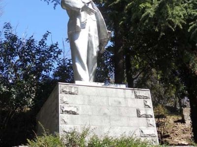 Памятник В.И. Ленину