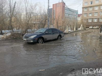 В этом году планируется закупить порядка 10 единиц коммунальной техники для откачки луж в Якутске