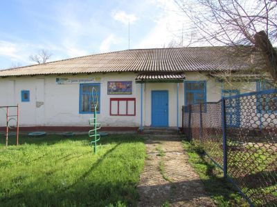 Сельский клуб п. Садовый