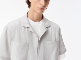 Мужская рубашка Lacoste свободного кроя с коротким рукавом