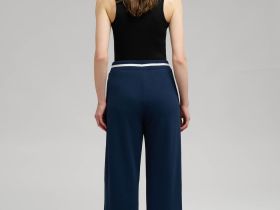 Брюки свободного кроя из футера