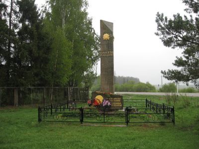 Обелиск воинам 21-й кавалерийской дивизии генерала Якуба Кулиева, погибших в 1941 г. в борьбе с немецко-фашистскими захватчиками