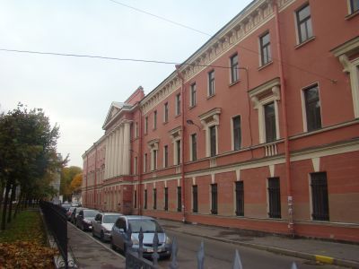 Главное здание Госпиталя