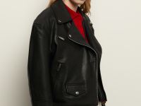 Утепленная кожаная куртка-косуха свободного кроя