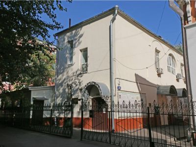 Школа, архитектор В.Е.Антонов