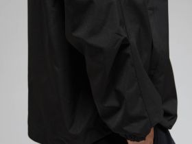 Анорак с капюшоном