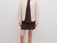 Куртка утепленная с округлым воротником