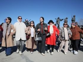 На площади Победы в Якутске станцевали «Осуохай Победы»