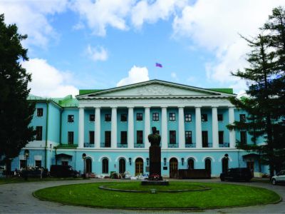 Парадный двор