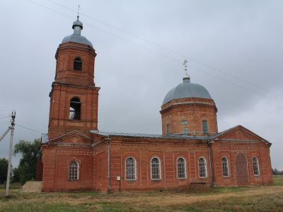 Церковь во имя Живоначальной Святой Троицы, 1833 г., реконстр. 1897 г.