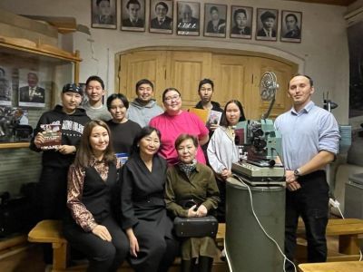 В Якутии отметили 90-летие первого профессионального кинооператора республики