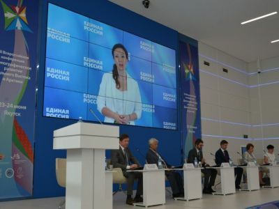 Вице-спикер Госдумы РФ: Якутия находится в тройке лидеров ДФО по коэффициенту рождаемости