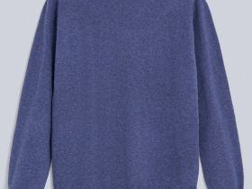 Джемпер прямого силуэта с округлым вырезом