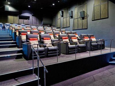 Кинотеатр «КАРО 7 Атриум»