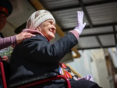 Ветерана Валентину Ефремову поздравили в Якутске с наступающим Днем Победы