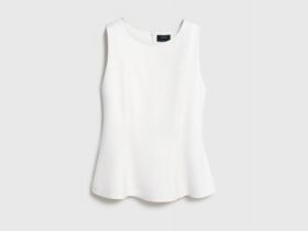 Майка с баской и рельефами, Белый