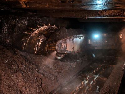 На шахте «Восточная Денисовская» произведен перемонтаж лавы