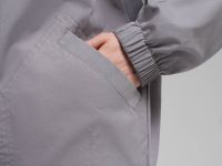 Ветровка с водоотталкивающим эффектом