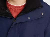 Пуховое полупальто с накладными карманами и капюшоном