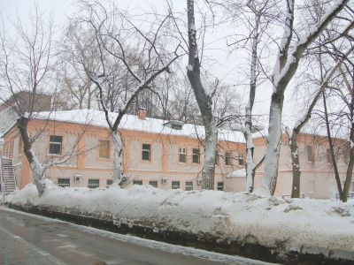 Конюшенный корпус, 1870-1872 гг., архитектор В.Н.Карнеев, 1911 г.