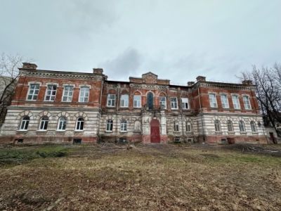 Городское четырехклассное училище им. В.А. Карякина