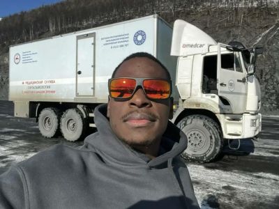 Доктор Брэндон из Африки отправился в первую командировку по Якутии и Магаданской области