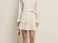 Блузка на пуговицах свободного кроя