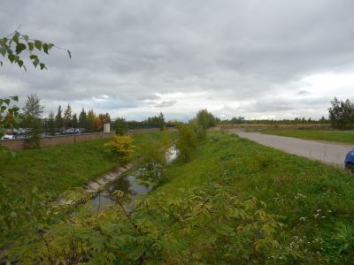 Река Жуковка (отводной канал усадьбы Линдстрема)
