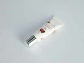 Бальзам для губ Вишня