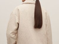 Куртка силуэта трапеция с отложным воротником