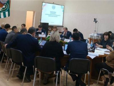 Опыт Мирнинского района по организации школьной медицины признан положительным