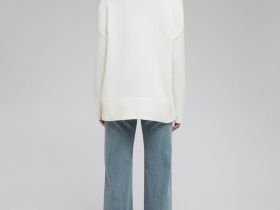 Свитер с шерстью