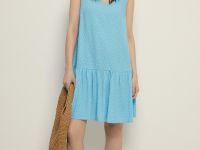 Сарафан силуэта трапеция с v-образным вырезом