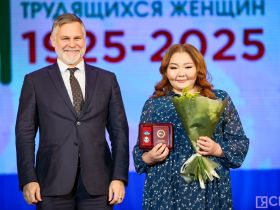 Матерям Якутии вручили госнаграды с денежным вознаграждением