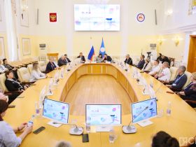 Круглый стол в рамках олимпиады школьников провели в Якутске