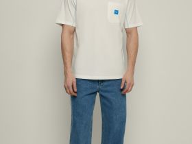 Футболка свободного силуэта с контрастной отделкой