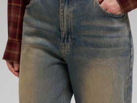 Джинсы прямого кроя