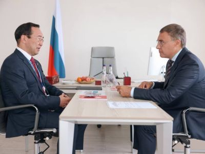 На ВЭФ-2024 Айсен Николаев и Валерий Фальков обсудили строительство межвузовского кампуса в Якутске