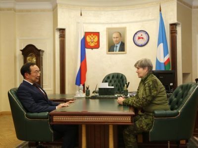 Глава Якутии встретился с членом комитета семей воинов Отечества Мариной Бахилиной