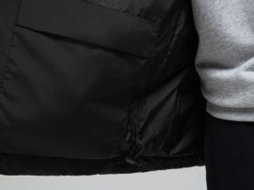 Утепленная куртка с воротником-стойкой