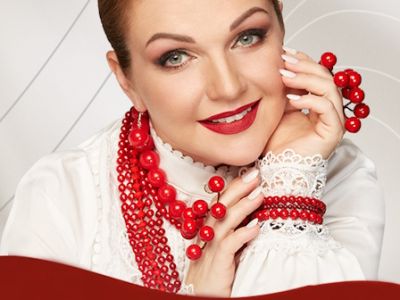 Сольный концерт заслуженной артистки России Марины Девятовой