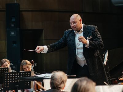 Билеты на Виктор Сухоруков и Оркестр им. Некрасова. Рассказы Шукшина (Татарская филармония им. Габдуллы Тукая) / Концерт | Афиша | ИнфоТаймс