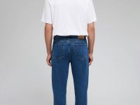 Джинсы straight fit