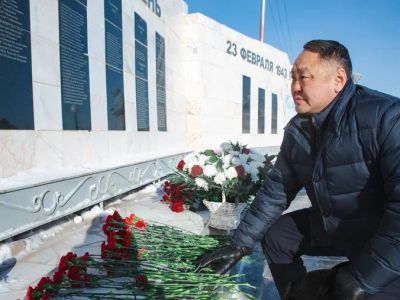 Депутаты Ил Тумэна и Якутской городской Думы почтили память погибших воинов